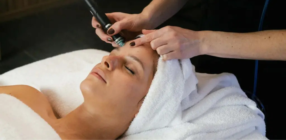 The Ultimate Guide to Reversing the Clock: Advanced Anti-Aging & Biological Rejuvenation Protocols in Surat